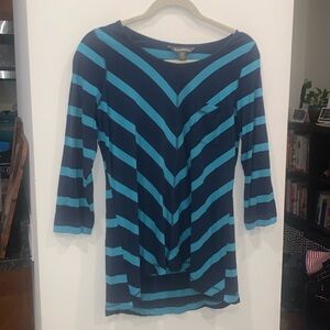 Tommy Bahama navy and turquoise chevron stripe  3/4 long sleeve round neck small